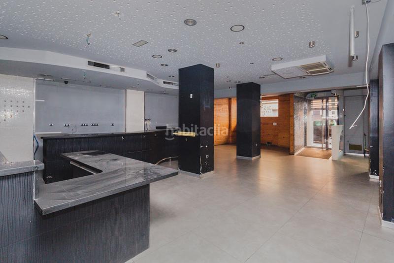 Foto 57bbec15-0840-4fc6-a615-a0a05b9fa85d. Lloguer local comercial a Ciudad Jardín - Tagarete - El Zapillo Almería