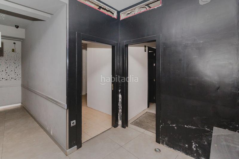 Foto 7517922f-415c-4663-bd53-af8d519de565. Lloguer local comercial a Ciudad Jardín - Tagarete - El Zapillo Almería