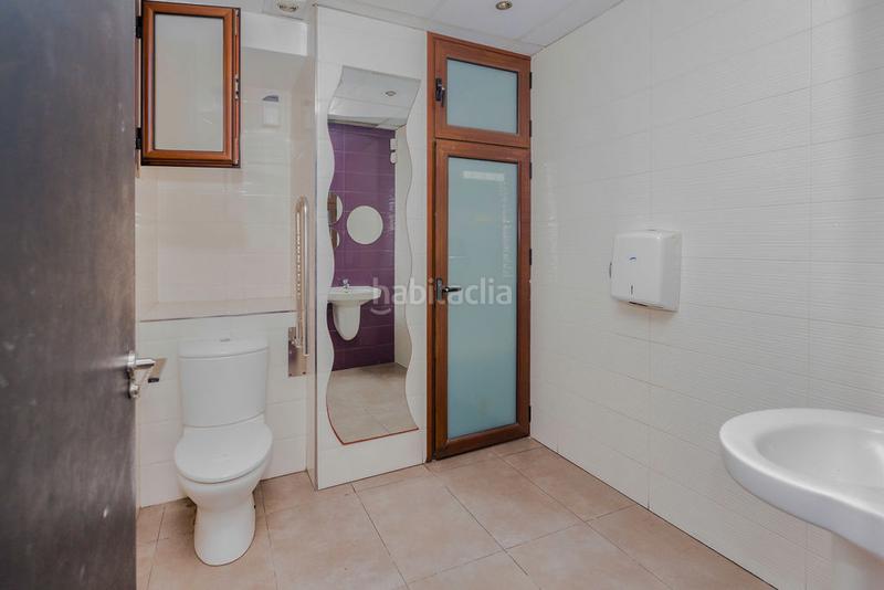 Foto 3a0c79b4-1aea-4450-9649-5108e653efea. Miete geschäftsraum in Ciudad Jardín - Tagarete - El Zapillo Almería