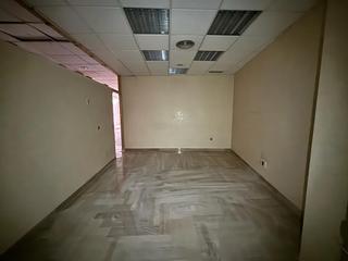 Local Comercial a CANOVAS DEL CASTILLO