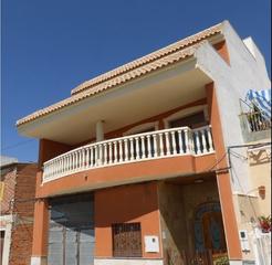 Xalet  Del pino. Solvia inmobiliaria  casa archena