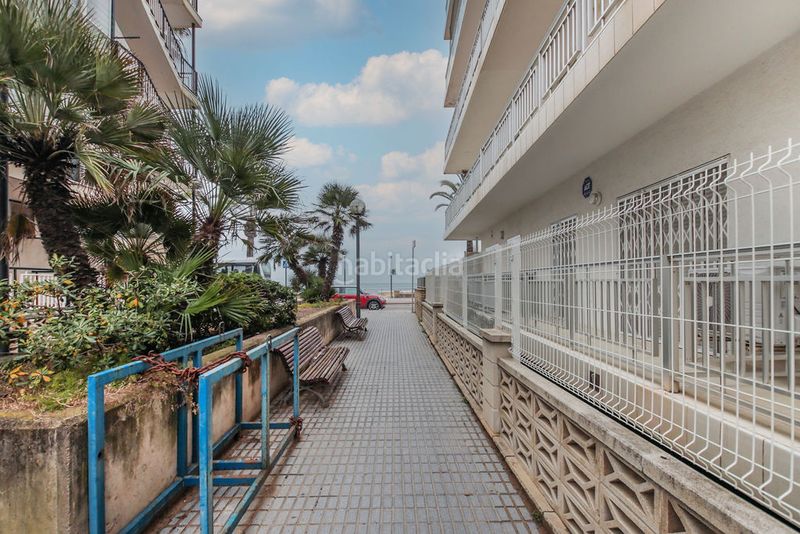 Foto bd8b7e72-aa25-41ce-bea3-d1ac5c0ac405. Local comercial a Platja de Ponent Salou