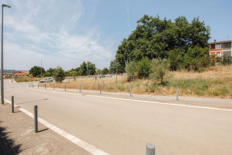 Foto 0828fdc4-f035-49e9-a30e-e01e31e2bc2f. Finca rústica solvia inmobiliaria solares en Forallac