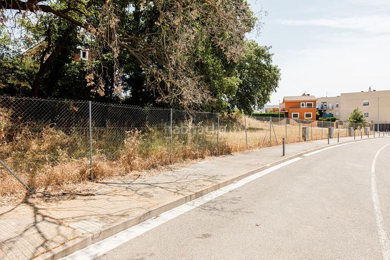 Foto bb72ef71-f4a5-45da-964c-37156a30b34f. Finca rústica solvia inmobiliaria solares en Forallac