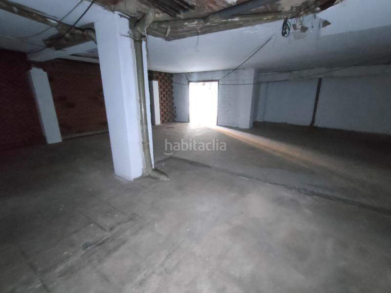 Foto 53f3bdd2-713e-44a8-9236-8f76a6e1522d. Local commercial dans El Raval Santa Coloma de Gramenet