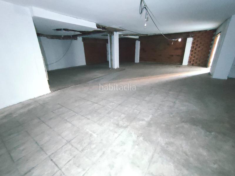 Foto 74a2221f-ff7c-4c6c-9ba1-19beed06e0d8. Local commercial dans El Raval Santa Coloma de Gramenet