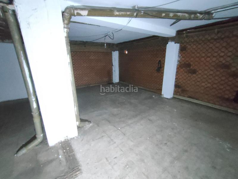 Foto e3d9aee9-2f22-4742-abdb-305e3a53b2ea. Local commercial dans El Raval Santa Coloma de Gramenet