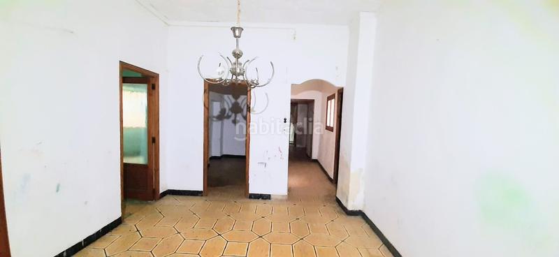 Foto 18774483-a2e9-475d-8e47-a0634a0680b1. Pis a Benigànim