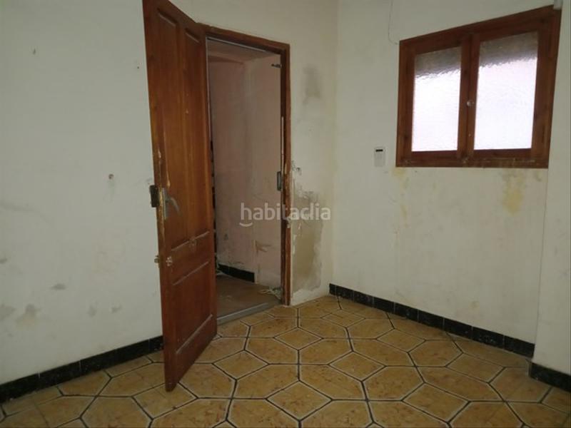 Foto c62f9998-e091-4036-a160-314f390038c4. Pis a Benigànim