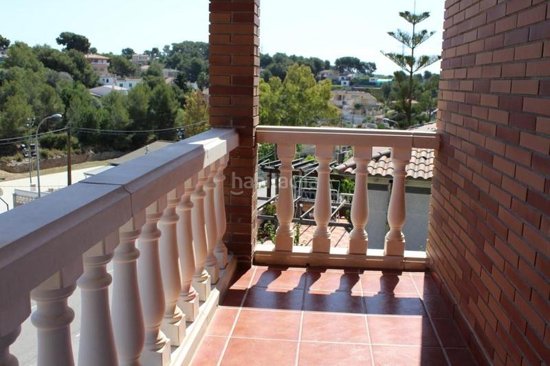 Foto ee0cd6a0-8eb6-471c-9503-0345b45dde92. Chalet in costa Cunit - els jardins - els rosers Cunit
