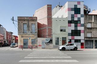 Edifici a C/ Tres Creus