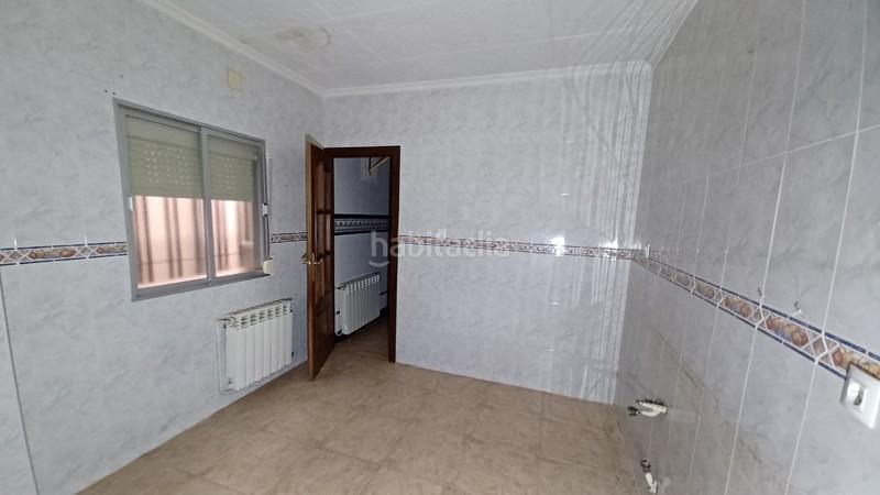 Foto c8b1d3ed-6665-4890-bb39-49bd8ce2c9cc. Doppelhaus in Carretera de Córdoba - Libertad Puertollano