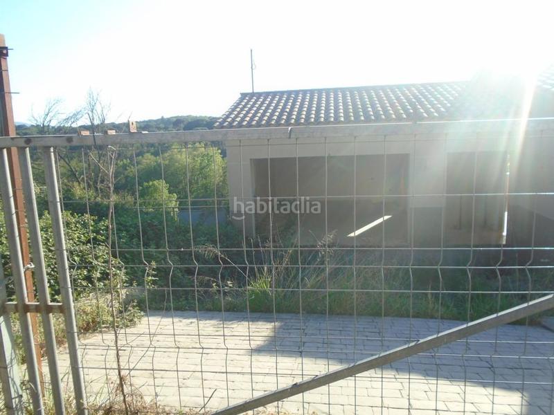 Foto b11ca64f-a9b3-4021-96c7-0054a48e2cd1. Edificio solvia inmobiliaria en construccion en Riells i Viabrea