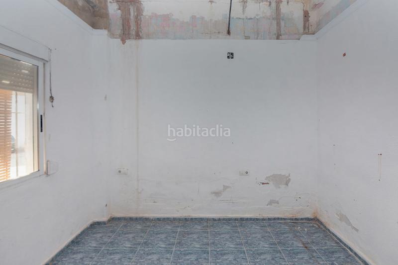 Foto daf67d90-c4c0-4348-91ea-d9846f1a7dae. Maison jumelée dans Alginet