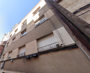 Appartement  C/ napols. Solvia inmobiliaria  piso santa coloma de gramenet