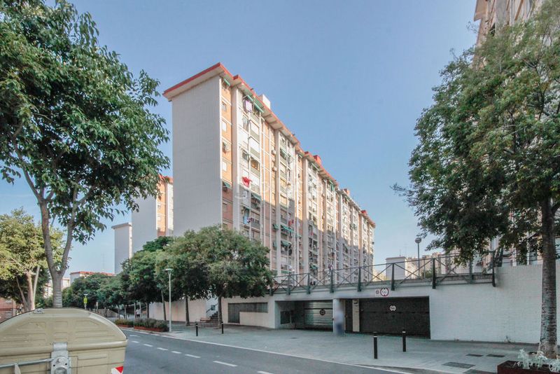 Foto fd0026f9-231d-44db-84c9-930cf5d21861. Pis a Sant Ildefons Cornellà de Llobregat