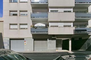 Local Comercial  C/ manresa. Solvia inmobiliaria  locales terrassa