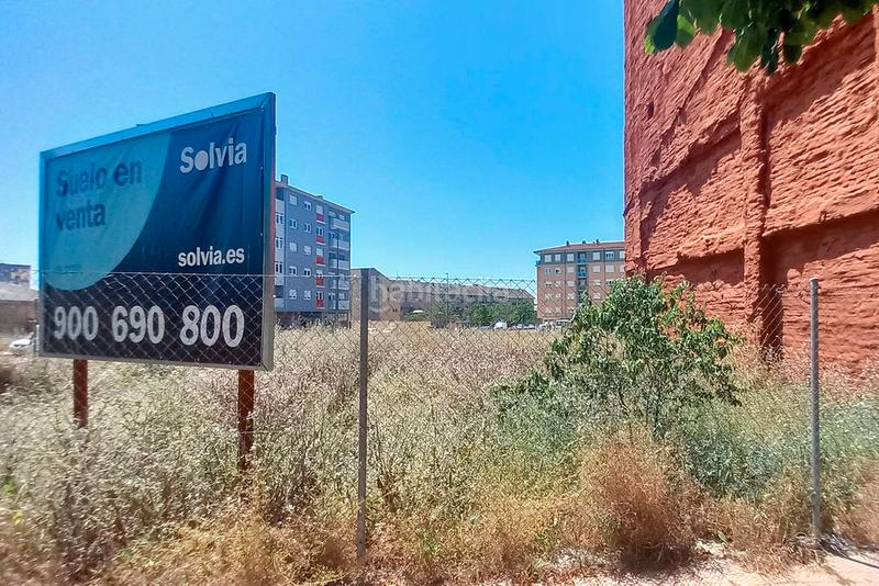 Foto 3780fb6e-2b39-4300-96f4-a7ab086aed5c. Finca rústica a Puente Castro León