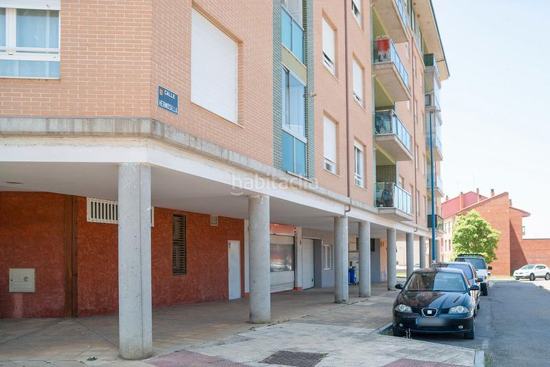 Foto 454b5ee7-5719-48a6-b159-475b7e8830fc. Finca rústica a Puente Castro León