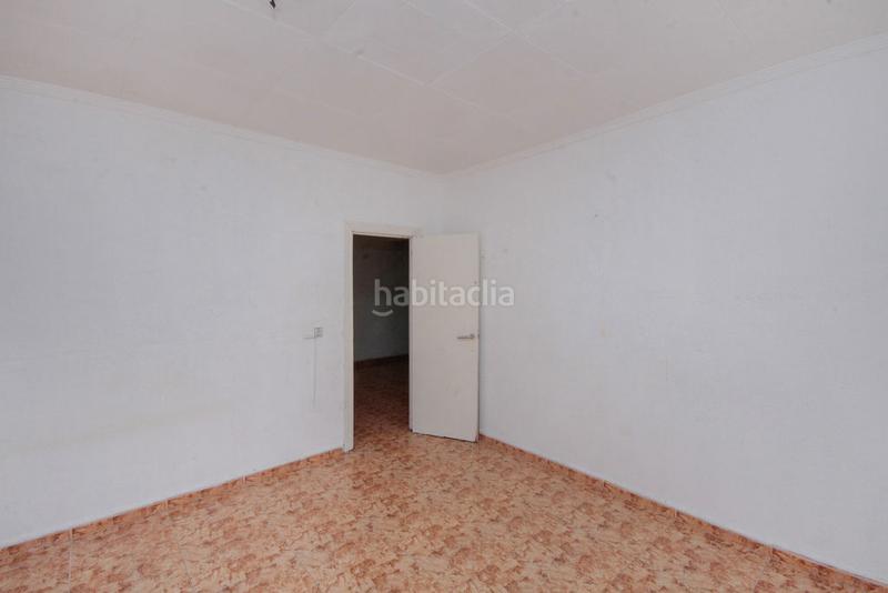 Foto 1773001a-9a29-4cc8-b4ba-a1dcf8518710. Appartement dans Llefià Badalona