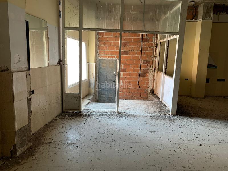 Foto 2a70cd91-e0dd-4664-99bd-bb1ef6baef9c. Alquiler local comercial solvia inmobiliaria locales en Almería