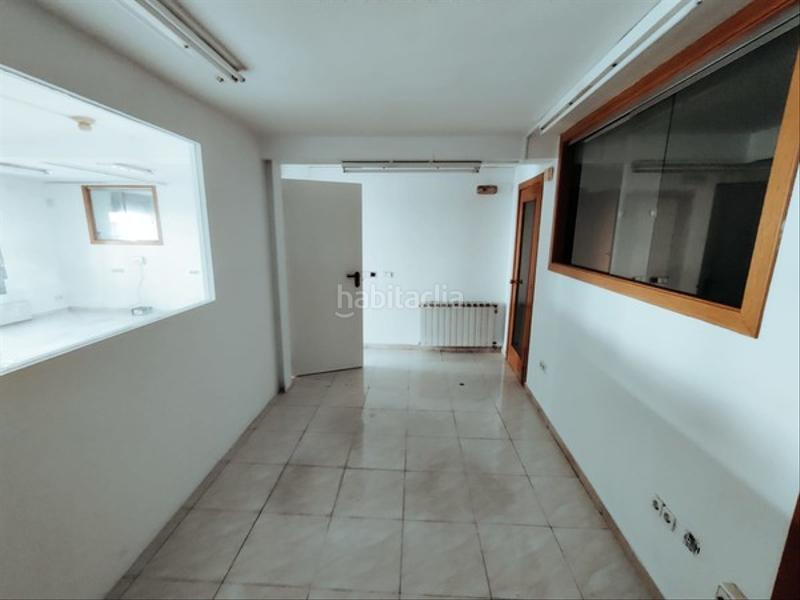 Foto e198ee49-02e3-4571-9195-006f129395ab. Locale commerciale in Remei-La Guixa Vic