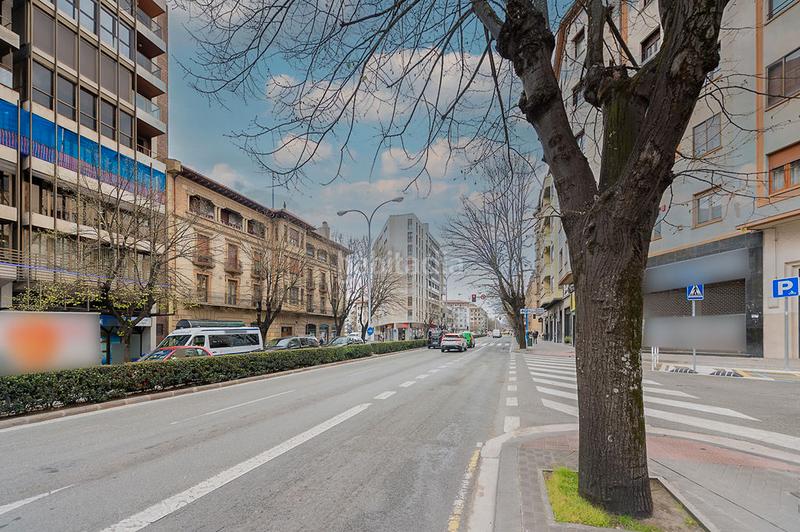 Foto f2b4a443-f9ae-4c5d-ab54-c52a4d07c0ae. Business premise in Mendebaldea - Ermitagaña Pamplona / Iruña