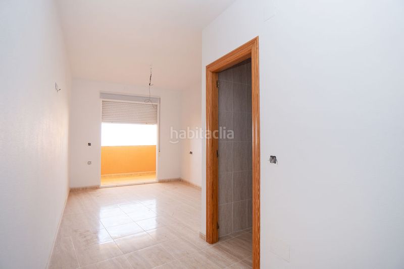 Foto 829555de-a4c3-4100-96eb-5d69d5bcbea5. Casa aparellada a Abanilla
