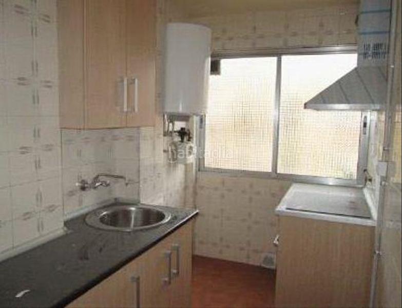 Foto 0530f649-eebd-46f9-9c13-bec93ab2e5ad. Piso solvia inmobiliaria piso en Torreforta Tarragona