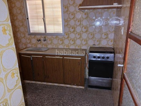 Foto 82cfdaf6-5013-4a3d-b3e2-e308e20d4eee. Pis a Sellent
