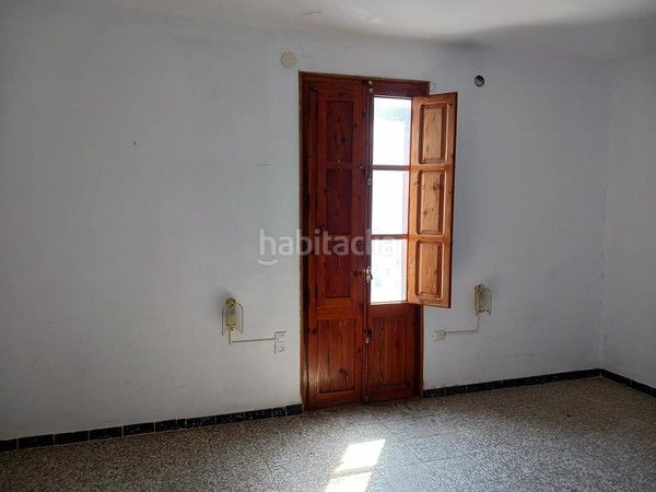 Foto b463da96-410f-487c-b637-2fa223a669e1. Pis a Sellent