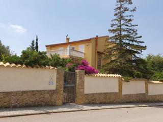 Xalet  C/ xop del. Solvia inmobiliaria  chalet independiente monserrat