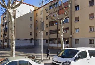 Flat  C/ simancas. Solvia inmobiliaria  piso badalona