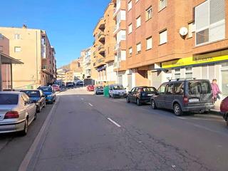 Pis  Av. diagonal v centenario. Solvia inmobiliaria  piso illueca