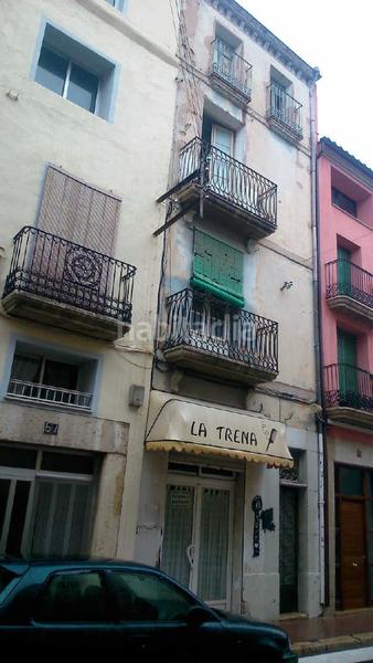 Foto b34dfb10-e4dc-45e6-aef3-5ab24df119cf. Edificio solvia inmobiliaria edificio en Ulldecona