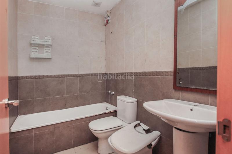 Foto bcbdc206-10b0-463f-ae3d-ef575ed76d8c. Piso solvia inmobiliaria piso en Flix