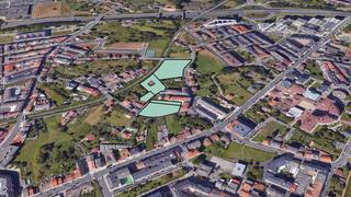 Finca rústica  C/ ferro couselo. Solvia inmobiliaria  suelo urbanizable narón