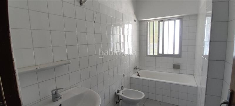 Foto 51d92adc-7c5a-4464-9782-08fec2132166. Casa bifamiliare in Cartuja Granada