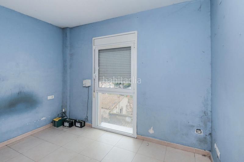 Foto bb35125a-2251-420a-93cb-8d4bbd14a268. Piso solvia inmobiliaria piso en Flix