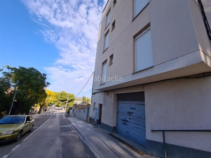 Foto 10a0e8c3-cdb2-434b-9eb4-31fecc342109. Piso solvia inmobiliaria piso en Flix