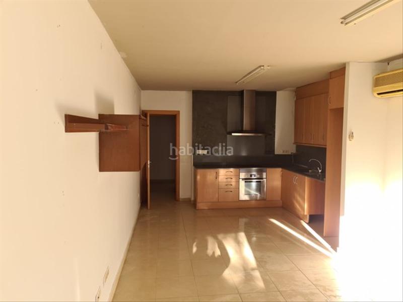 Foto 6a4d95c6-ba20-4894-8f0a-f8560a87583e. Piso solvia inmobiliaria piso en Flix
