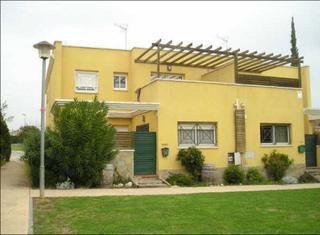 Casa aparellada  Niquel (del). Solvia inmobiliaria  chalet adosado vendrell el