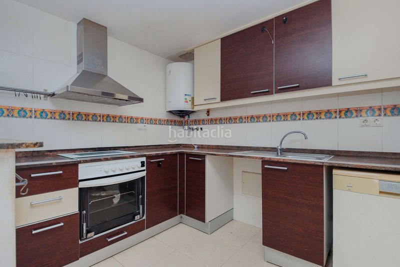 Foto fbdbce2d-d802-4056-b0f3-31975bfde151. Casa aparellada a Bonavista Vendrell (El)
