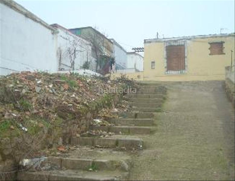 Foto dec4cd0a-21aa-401d-b02b-d77f9ab37db5. Chalet solvia inmobiliaria chalet independiente en Badajoz