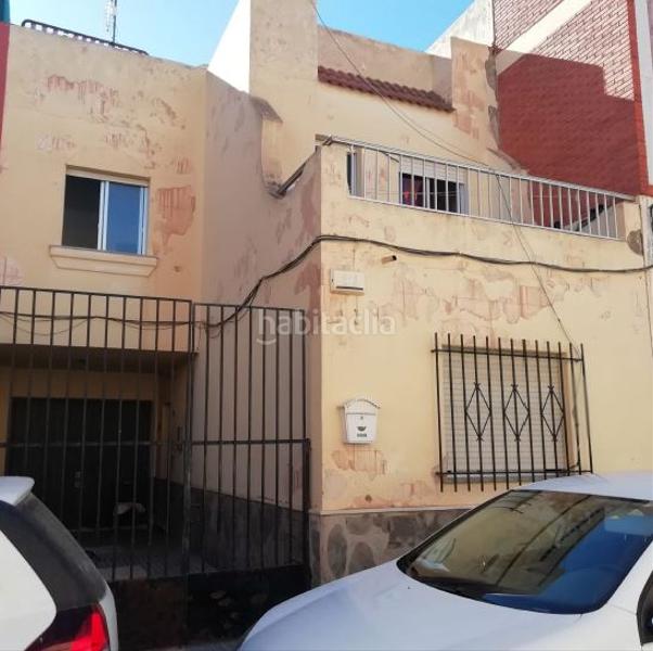 Foto 766939ee-611a-4c3b-8497-14ccbeb6117a. Casa pareada solvia inmobiliaria chalet adosado mojonera la en Mojonera (La)