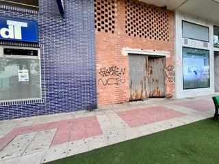Local Comercial  C/ de la libertad. Solvia inmobiliaria  locales jumilla