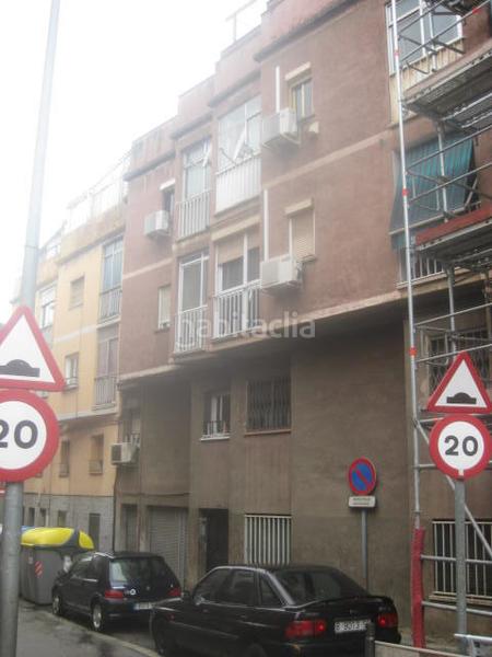 Foto 0cccbc1c-f792-4cdc-b627-6e4d86847382. Piso solvia inmobiliaria piso en Fondo Santa Coloma de Gramenet