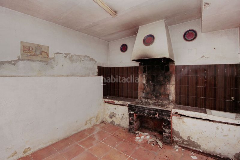 Foto ab210221-a3a2-4757-814d-3ca8556c2d01. Chalet in Mas d´en Gall Esparreguera