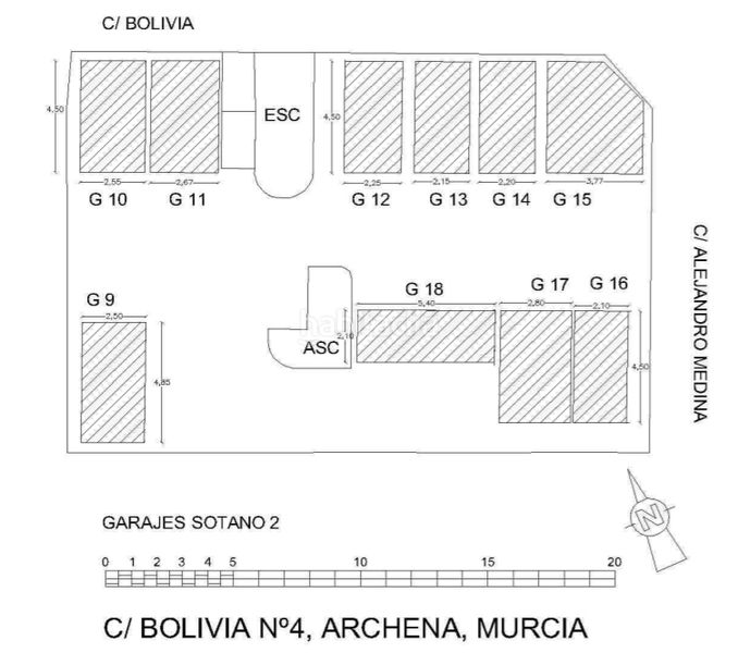 Foto 88414057-1c54-490b-a3cd-5fe1786626cb. Aparcament cotxe a Archena