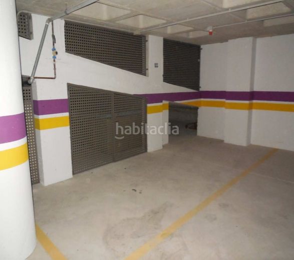 Foto db6e716b-351a-4439-a856-3354e1175434. Aparcament cotxe a Archena